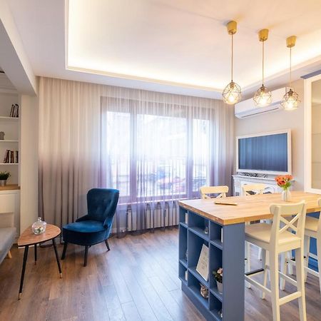 Designer & Cozy 2Bd Flat With A Parking In The City Center By Flat Mаnager Sofia Extérieur photo