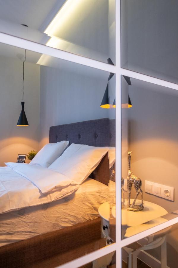 Designer & Cozy 2Bd Flat With A Parking In The City Center By Flat Mаnager Sofia Extérieur photo