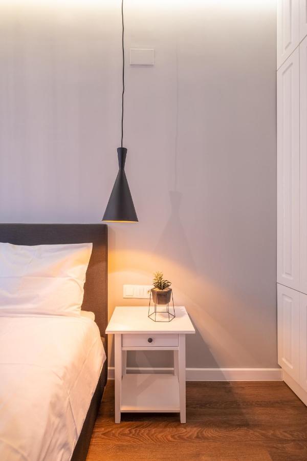 Designer & Cozy 2Bd Flat With A Parking In The City Center By Flat Mаnager Sofia Extérieur photo